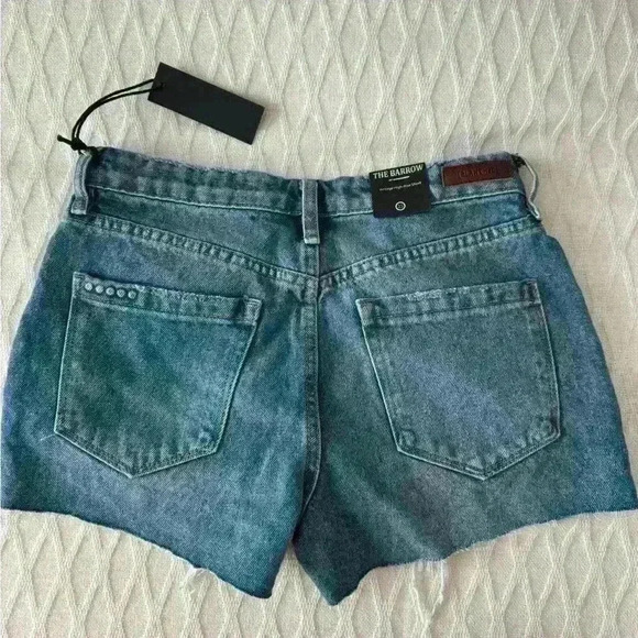 Blank NYC Vintage High Rise Short - Picture 2 of 3